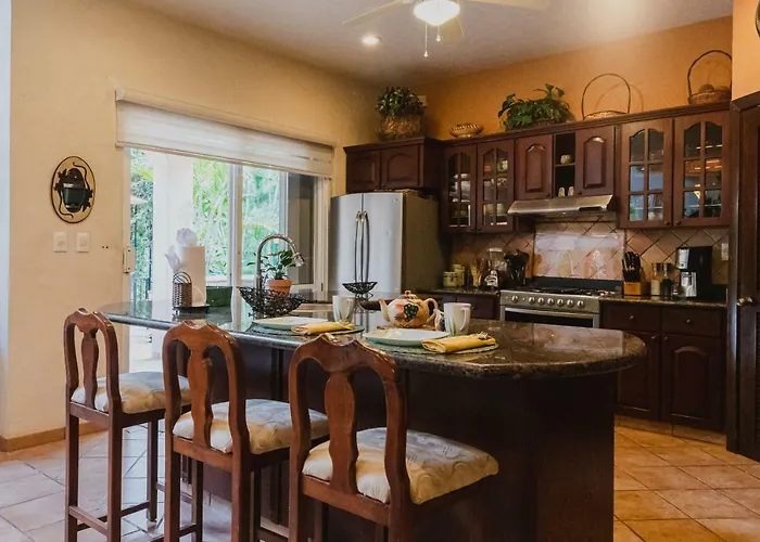 Сasa de vacaciones Casa Cascada - 3 Bdrm House For 6, Close To The *